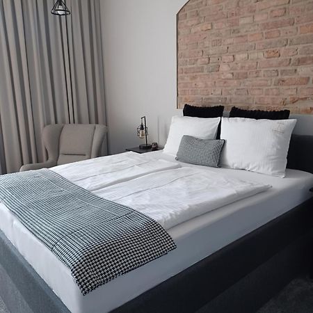 Apartamenty "Bulwar Gorzow" ゴジュフ・ヴィエルコポルスキ エクステリア 写真